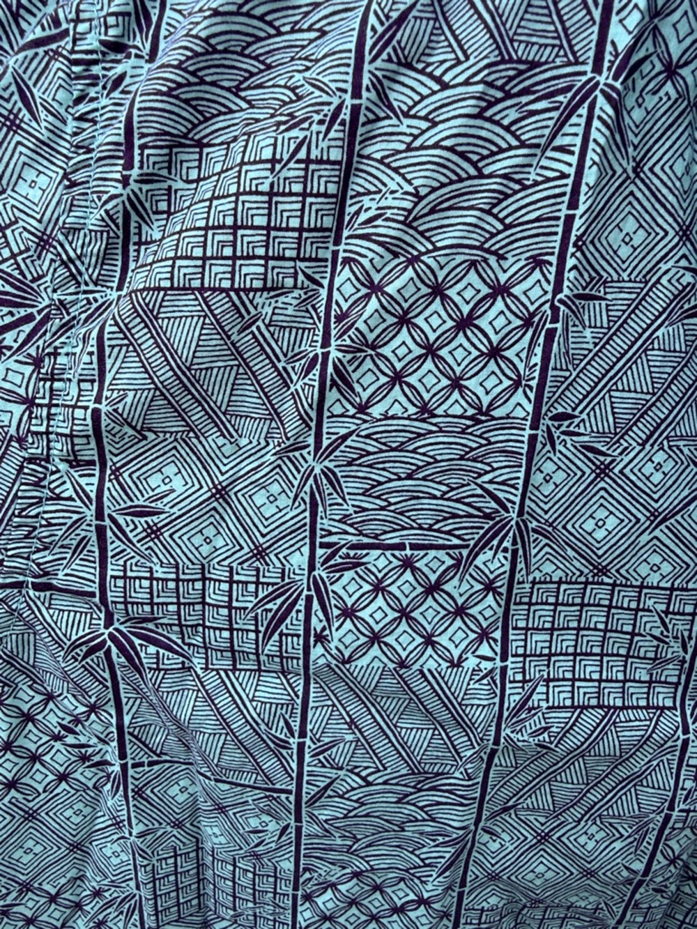 Tori Richard Green and Gray Geometric Short-Sleeve Button-Down - Picture 3 of 6